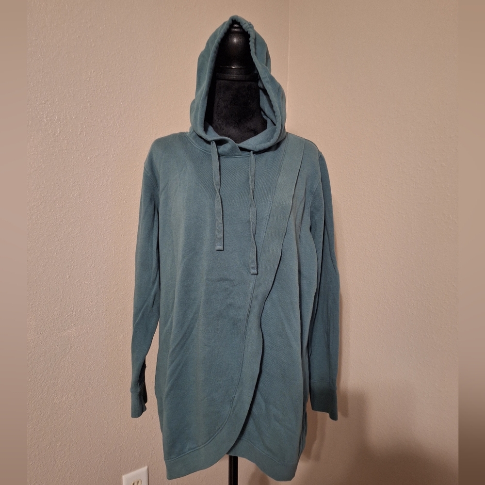 XL Old Navy Maternity Nursing Poncho Hoodie